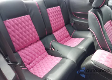 2006 Ford Mustang V6 from USA, damaged, VIN 1ZVFT80N365257951